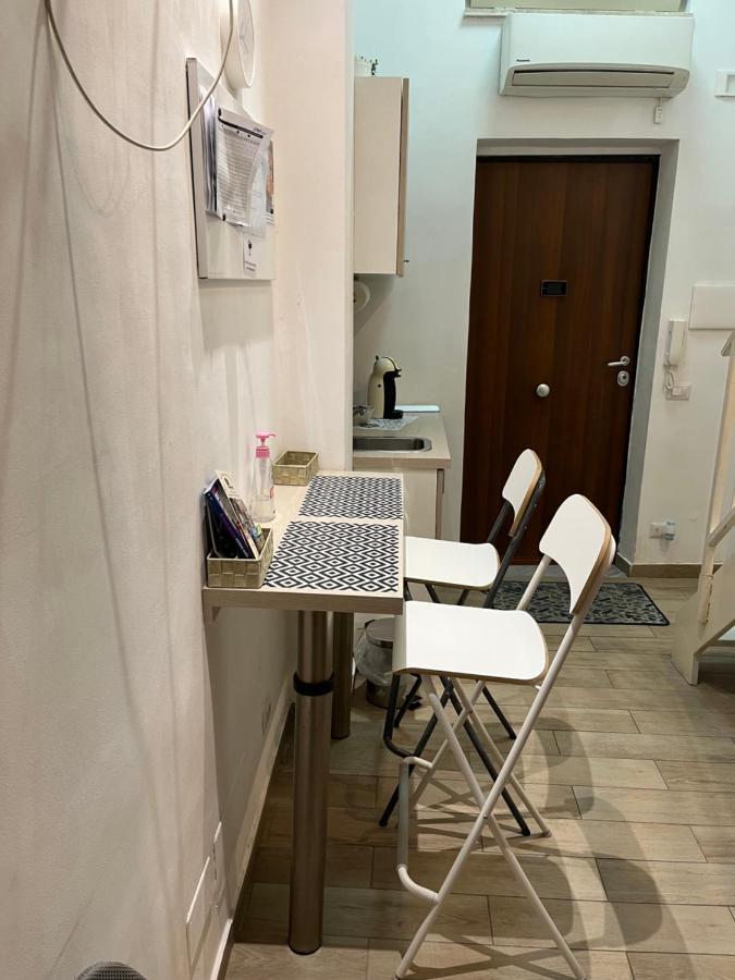 Apartment La Casina Di Lia In Via Dei Tribunali